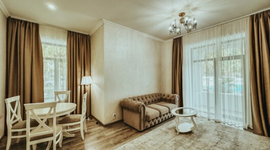 Апартаменты 3-комн вид на море (3 корпус)